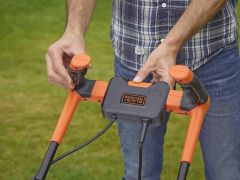 Black+Decker BEMW451BH-QS Elektrikli Çim Biçme Makinesi
