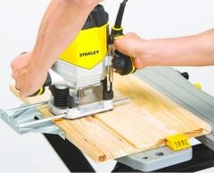 Stanley SRR1200 1200W 8mm Freze Makinesi