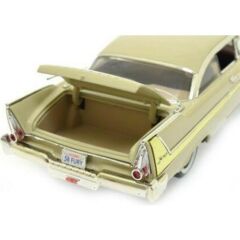 Motor Max 1:18 1958 Plymouth Fury Model Araba Krem