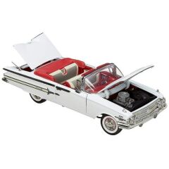 Motor Max 1:18 1960 Chevy Impala Model Araba Beyaz