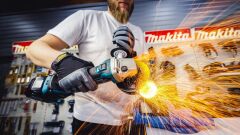 Makita DGA513RTJ 5.0Ah Çift Akülü Avuç Taşlama 125 mm