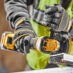 Dewalt DCG409VSNT Solo Devir Ayarlı Kömürsüz Avuç Taşlama