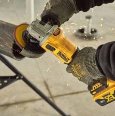 Dewalt DCG407M2T 4.0Ah Çift Akülü Kömürsüz Avuç Taşlama