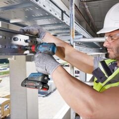 Bosch GSR 18V-50 Professional 2.0Ah Çift Akülü Vidalama + 43 Parça Set - 06019H5004