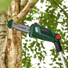 Bosch UniversalChainPole 18 Akülü Teleskopik Ağaç Budama Makinesi – 06008B3100