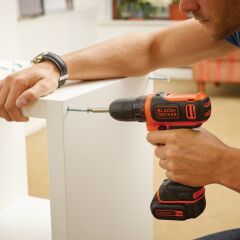 Black+Decker BDCDD12BAFC 1.5Ah Çift Akülü Vidalama + 100 Parça Aksesuar Seti